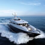 Yacht 1
